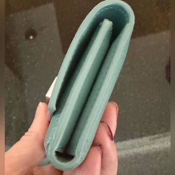Bottega Venetta Teal Leather Wallet trifold - Picture 8 of 9